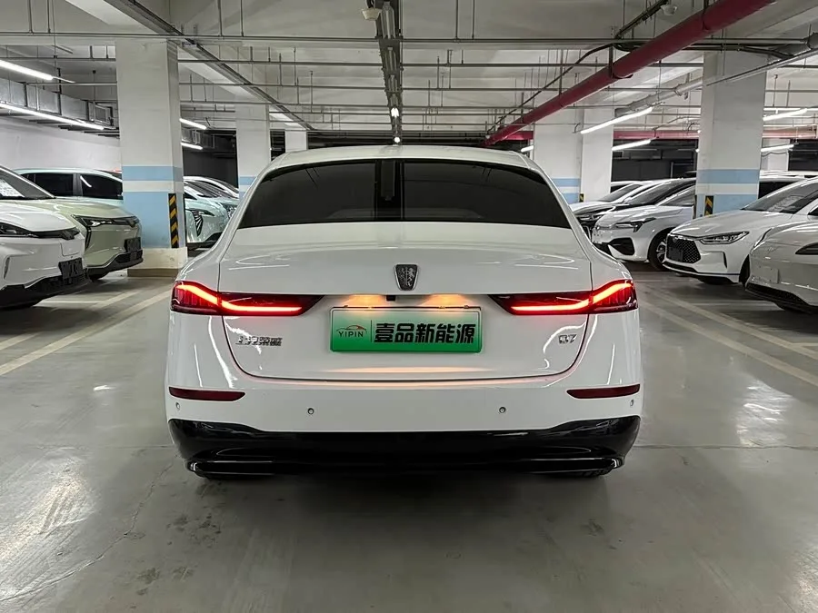 Roewe D7 Roewe D7 2023 EV 510km rear-wheel drive flagship version 2023 — миниатюра 2