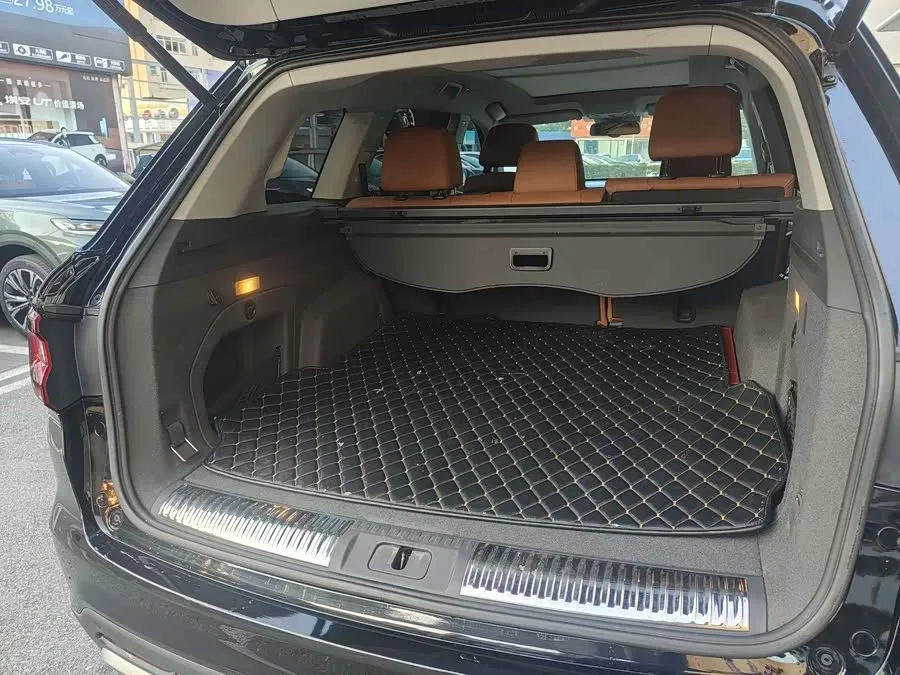 Hongqi HS7 Hongqi HS7 2022 2.0T DCT 2WD Zhilian Flagship Edition 5-seater 2022 — миниатюра 5