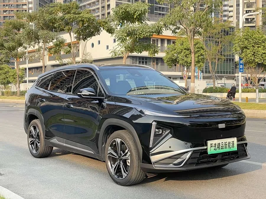 Geely Galaxy L7 Galaxy L7 2025 EM-i 115km Exploration Edition 2025 — миниатюра 3