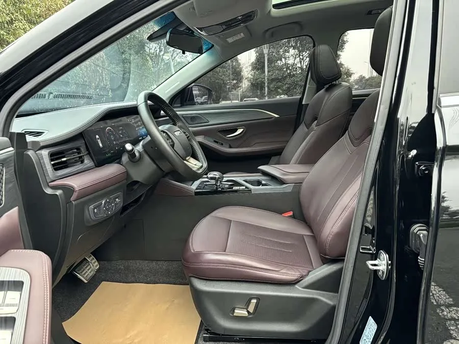 Jetour X90 PLUS Jetour X90 PLUS 2024 1.6TD DCT Villa 5-seater 2024 — миниатюра 3