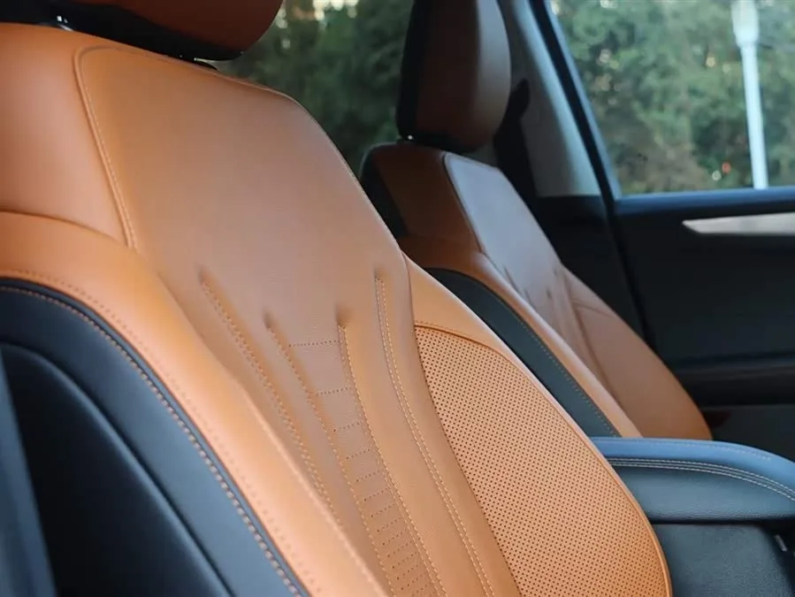 Ford Edge 2024 EcoBoost 245 2WD Premium Edition 2023 — миниатюра 3