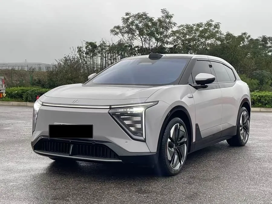 HiPhi Y Gaohe HiPhi Y 2023 560km Elite Edition 2023 — фото 1, купить с доставкой в Москву