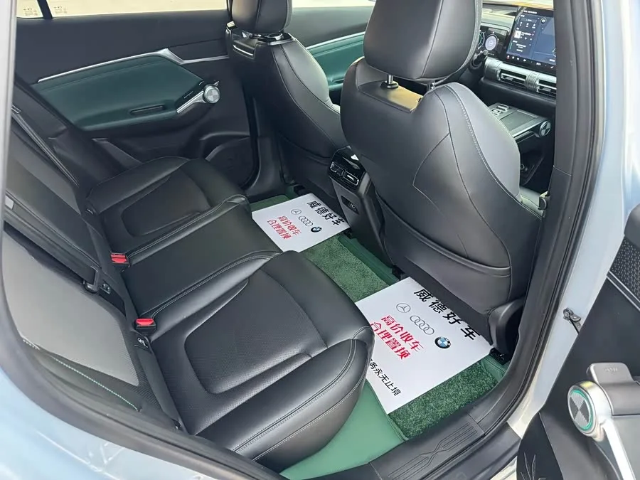 GAC Trumpchi video cool 2022 Yingku 1.5T Supernova Max Edition 2023 — миниатюра 4