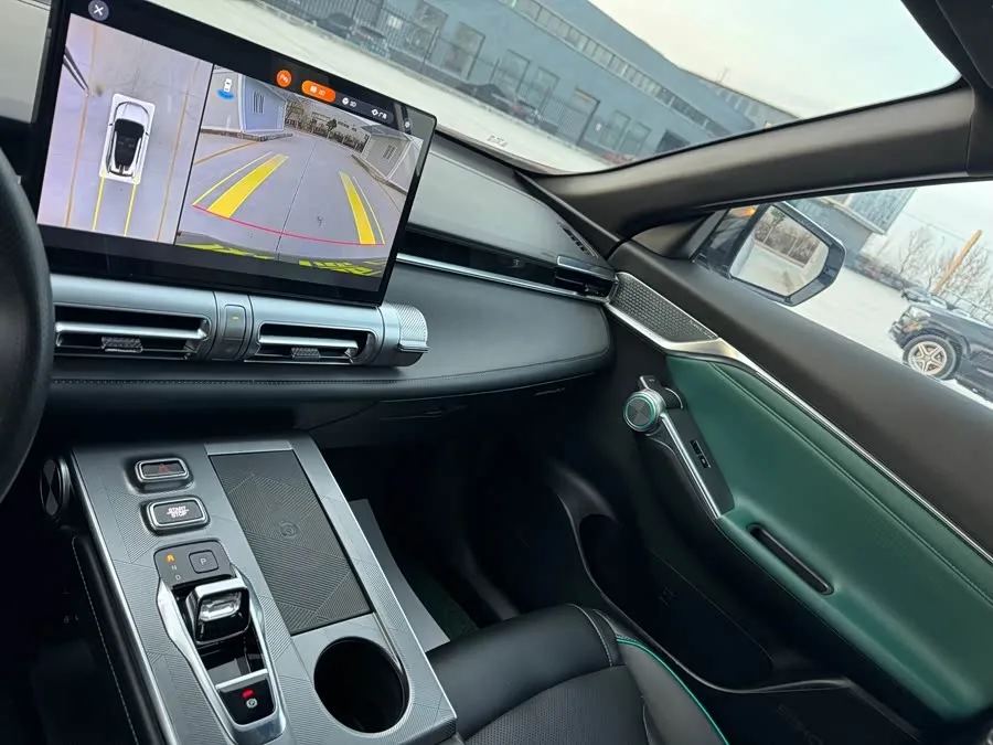 GAC Trumpchi video cool 2022 Yingku 1.5T Supernova Max Edition 2023 — миниатюра 5