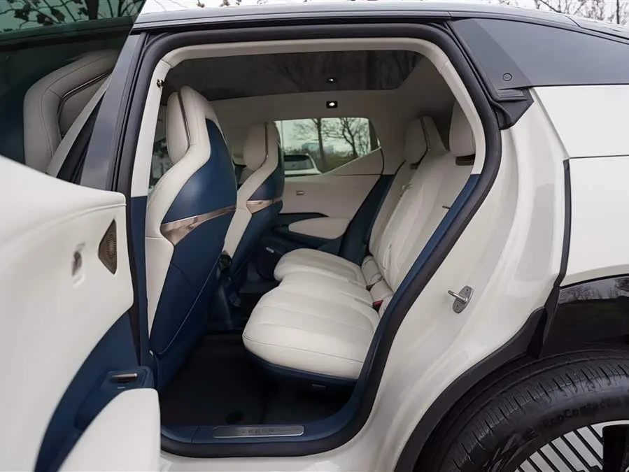 Zeekr X Zeekr X 2023 4WD YOU Edition 4 Seaters 2024 — миниатюра 5