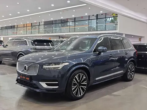 Volvo XC90 Plug-in Hybrid 2024 купить в Москве