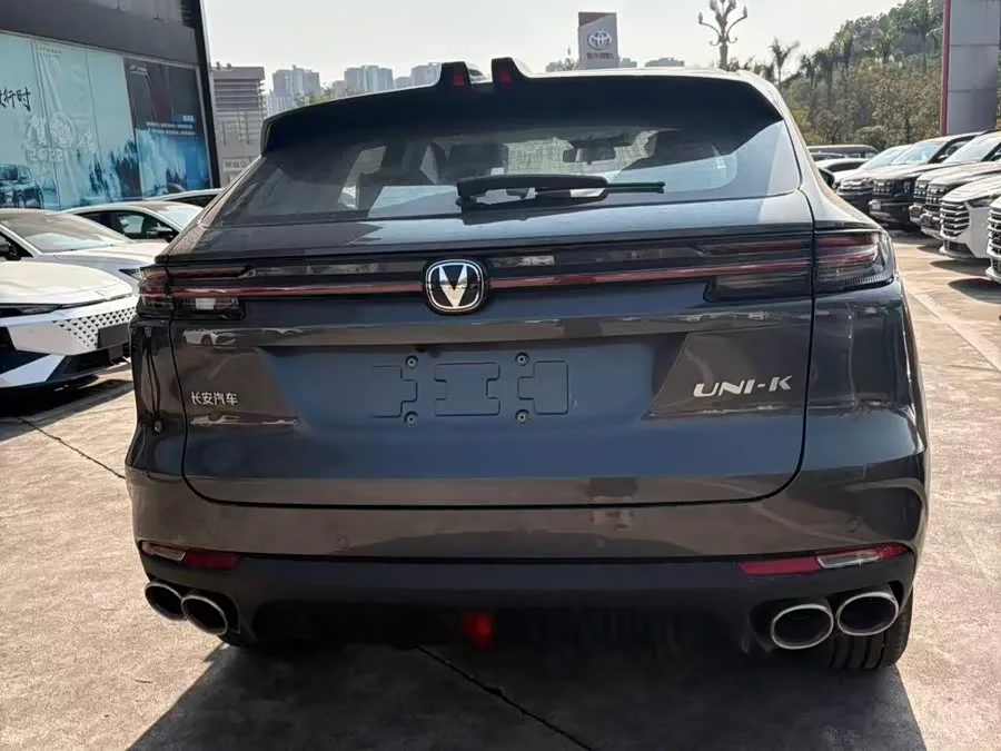 Changan UNI-K Changan UNI-K 2024 2.0T 2WD Yue Shang Edition 2025 — миниатюра 2