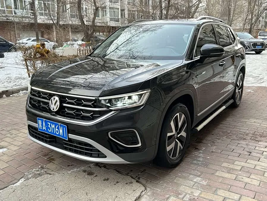 Volkswagen Tayron Tanyue 2023 280TSI 2WD Luxury Plus Advanced Edition 2023 — фото 1, купить с доставкой в Москву