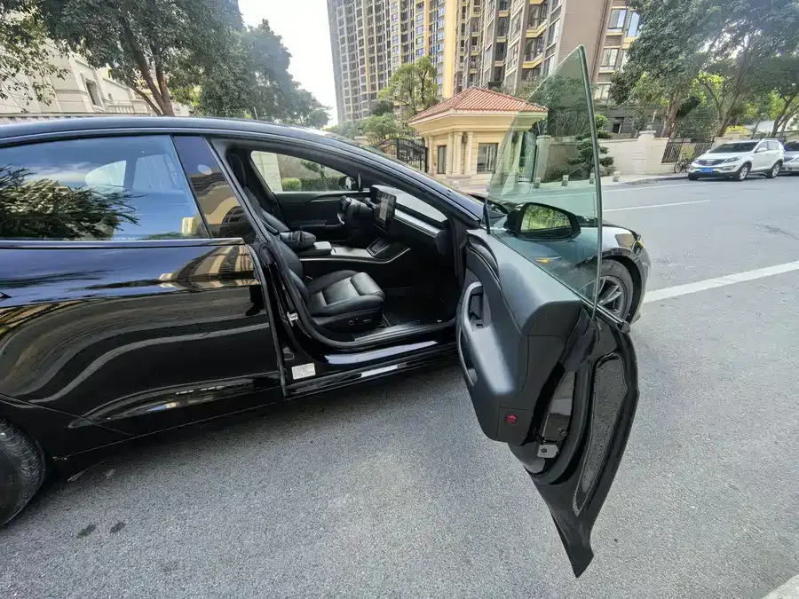Tesla Model S Model S 2023 Dual Motor All-Wheel Drive 2024 — миниатюра 2