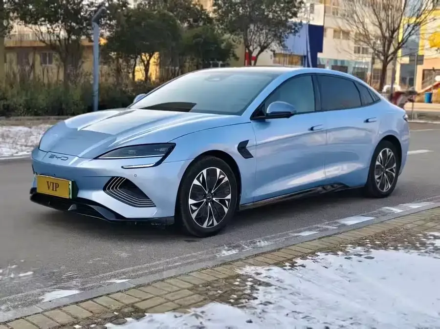 BYD seal 2022 Haibao 550km Standard Range Rear-wheel Drive Elite 2023 — фото 1, купить с доставкой в Москву