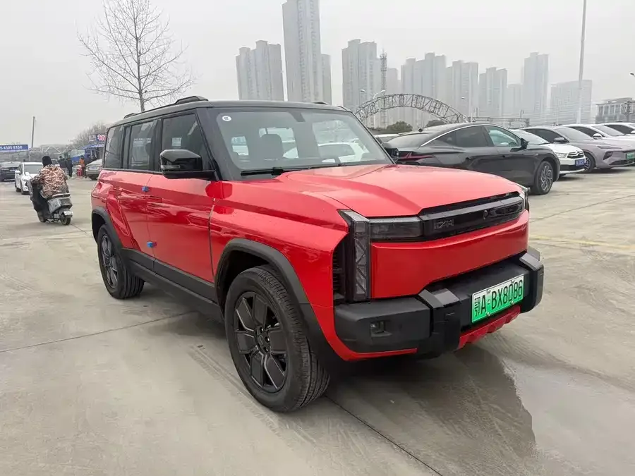 iCAR 03T iCAR 03T 2024 501km 4WD long range version 2025 — миниатюра 3