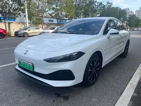 Roewe D7 2025 buy in Moscow