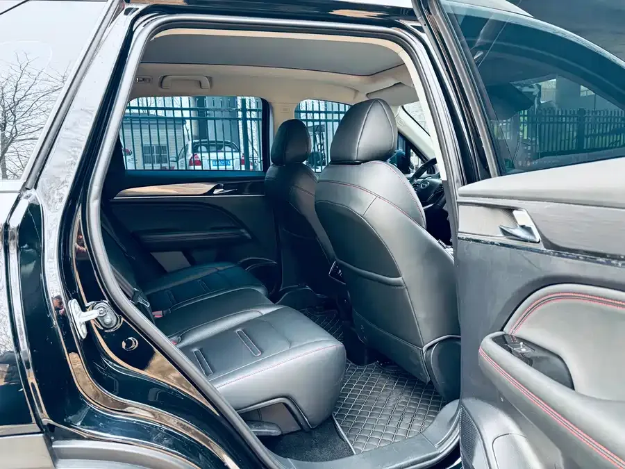 GAC Trumpchi GS4 PLUS Trumpchi GS4 PLUS 2023 390T Automatic Nebula Edition 2023 — миниатюра 3