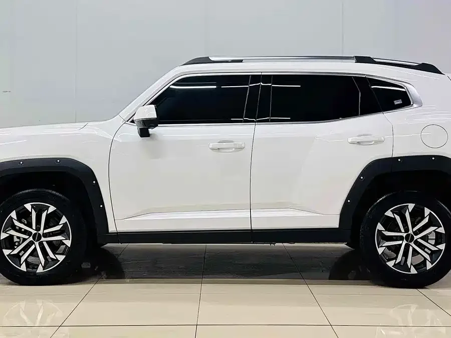 Haval Big Dog PLUS Haval Big Dog PLUS 2023 2.0T 2WD Trendy Wild Edition Plus 2023 — миниатюра 2