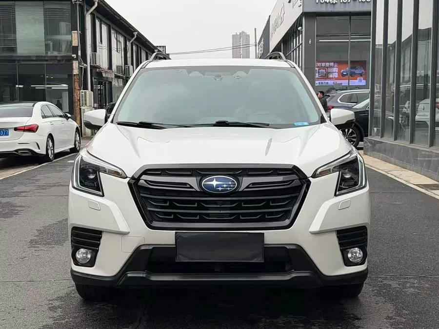 Subaru Forester Forester 2022 2.0i AWD Luxury Edition EyeSight 2022 — миниатюра 3