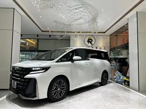 Toyota Crown Vellfire 2025 купить в Москве