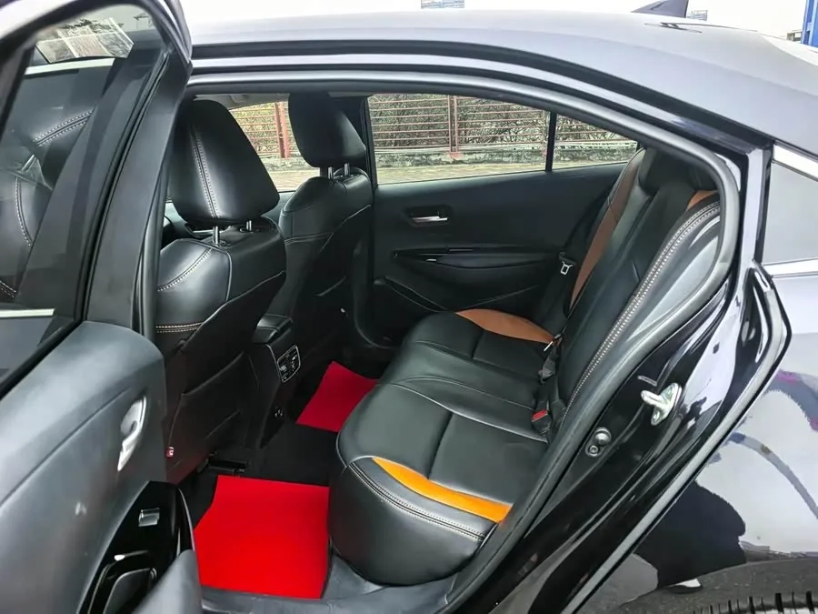 Toyota Allion 2021 Asia Lion 2.0L Progressive Edition 2022 — миниатюра 4