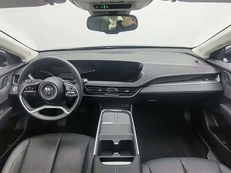 Buick LaCrosse LaCrosse 2025 28T Platinum Edition 2025 — миниатюра 2