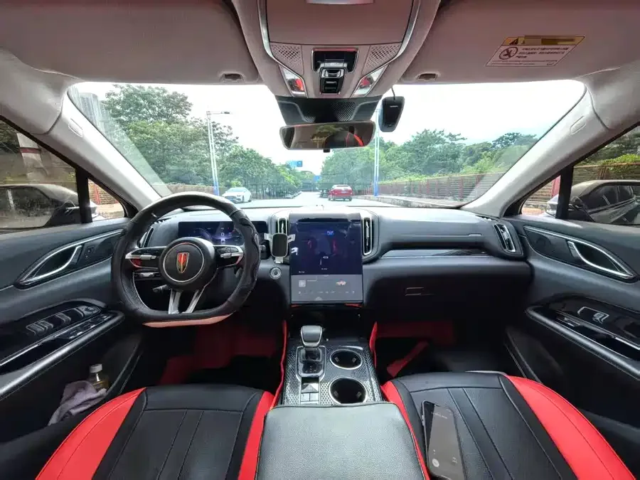 Hongqi HS3 PHEV Hongqi HS3 PHEV 2024 115km Jinwei Edition 2024 — миниатюра 2
