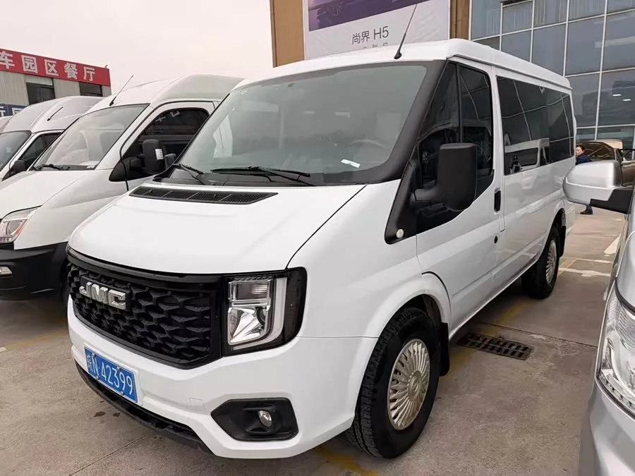 Jiangling Fushun Jiangling Fushun 2022 2.0T manual multi-purpose passenger car short-axle low-top 6-seater 2023 — фото 1, купить с доставкой в Москву