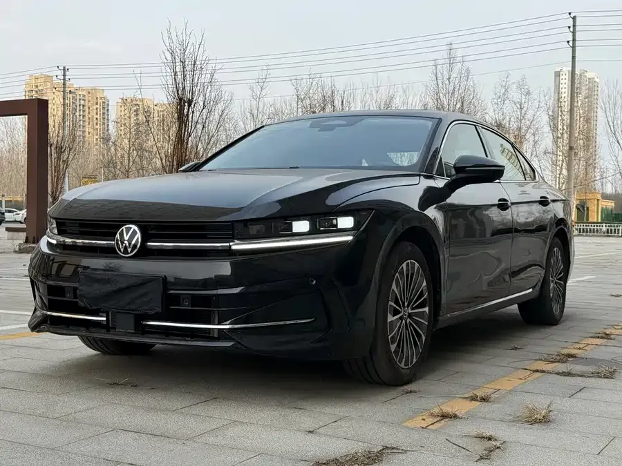 Volkswagen Magotan Magotan 2024 380TSI DSG Premium Edition Big Magotan Package 2025 — миниатюра 3