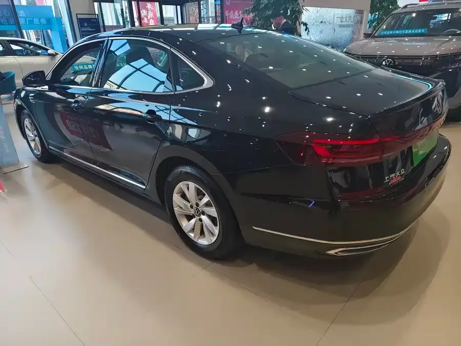 Volkswagen Passat New Energy Passat New Energy 2025 430PHEV Hybrid Business Edition 2025 — миниатюра 3