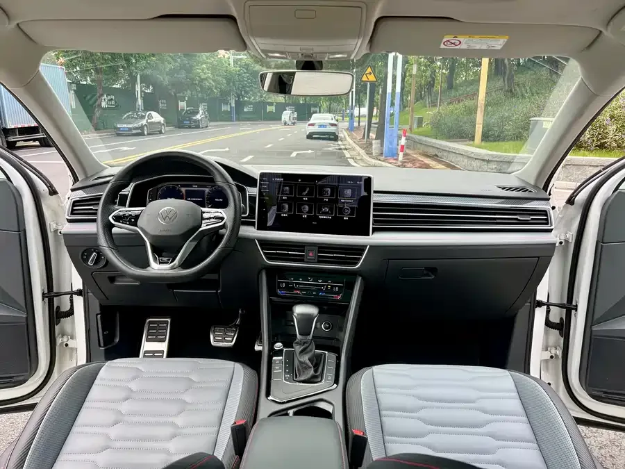 Volkswagen Tiguan X Tiguan X 2022 330TSI 2WD Enjoy Edition 2022 — миниатюра 5