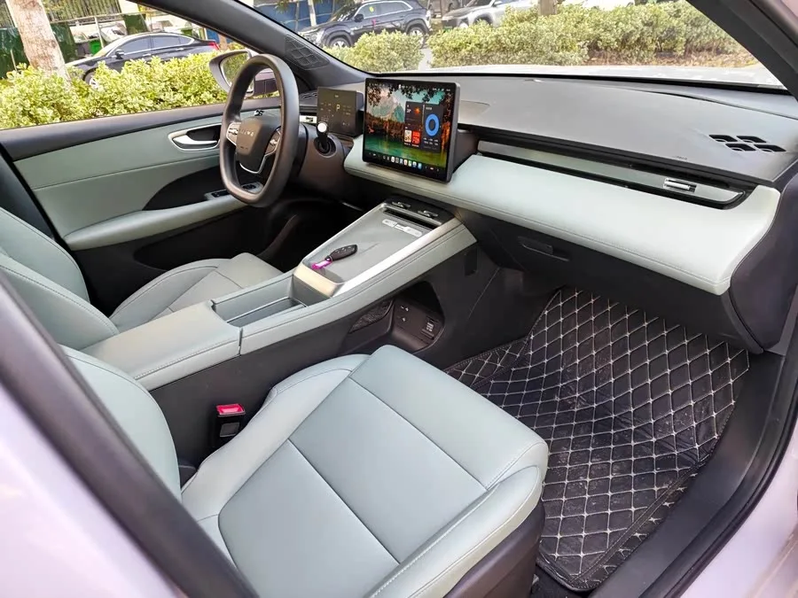Roewe D6 Roewe D6 2025 450km Premium Edition 2025 — миниатюра 3