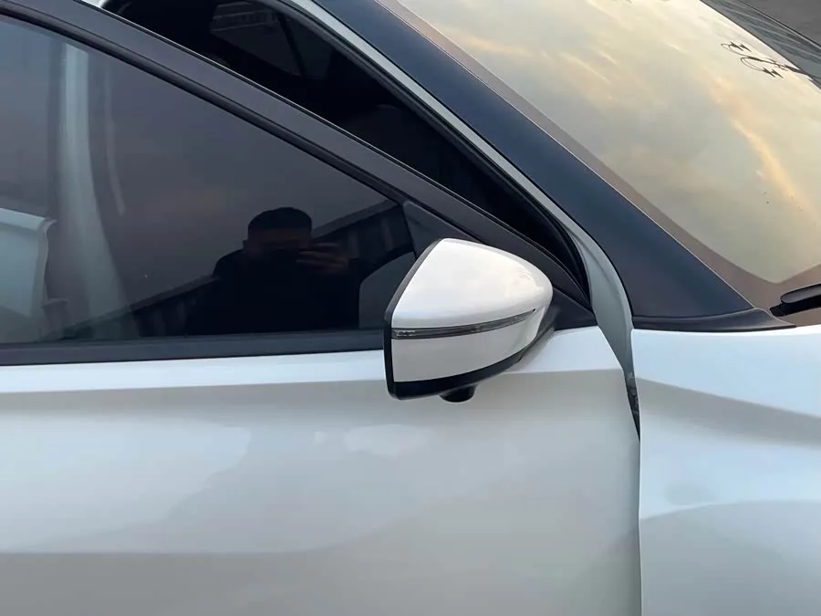 Nissan Kicks Jinke 2021 1.5L XV CVT Intelligent Deluxe Edition 2022 — миниатюра 2