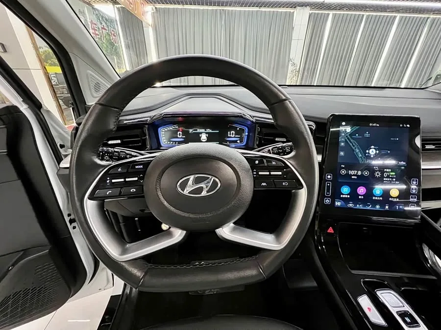 Hyundai Custo Kustu 2022 270TGDi Smart Love Flagship Edition TOP 2024 — миниатюра 5