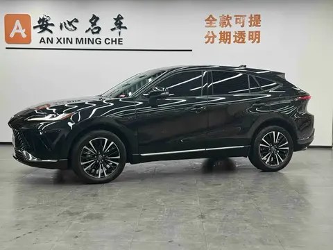 Toyota Venza 2023 buy in Moscow