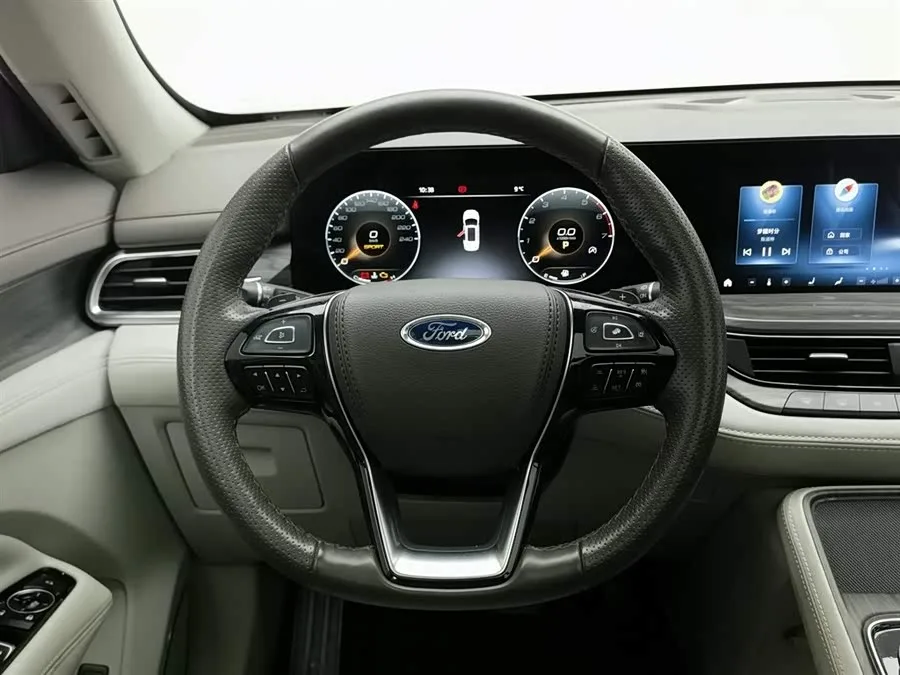 Ford Lingyu Lingyu 2023 EcoBoost 225 Premium 7-seater (2/3/2) 2023 — миниатюра 5
