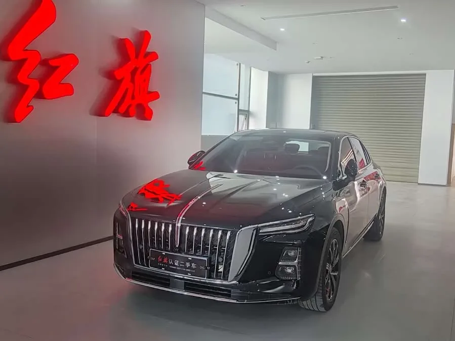 Hongqi H5 PHEV Hongqi H5 PHEV 2025 170 Super Hybrid Edition 2025 — фото 1, купить с доставкой в Москву