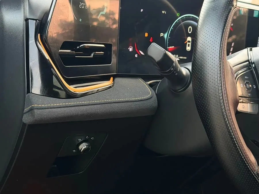 Oshan X5 PLUS Changan Auchan X5 PLUS 2023 1.5T DCT pilot model 2023 — миниатюра 3