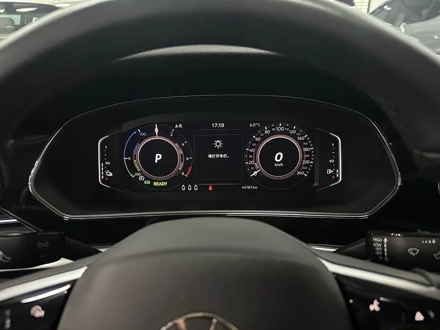 Volkswagen Passat New Energy Passat New Energy 2022 430PHEV Hybrid Luxury Edition 2022 — миниатюра 2