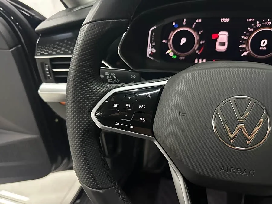 Volkswagen Passat New Energy Passat New Energy 2022 430PHEV Hybrid Luxury Edition 2022 — миниатюра 4
