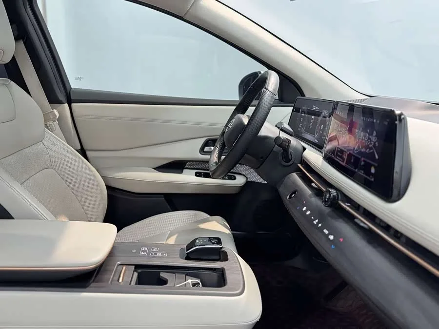 Nissan ARIYA ARIYA 2023 Performance 2024 — миниатюра 5