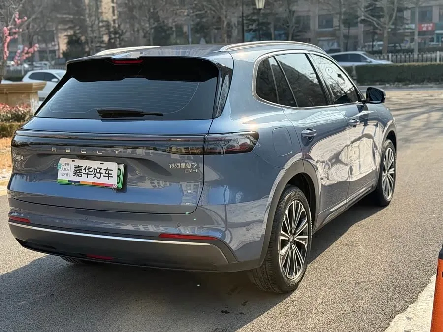 Geely Galaxy Starship 7 Galaxy Starship 7 2025 120km Navigator Edition 2025 — миниатюра 5
