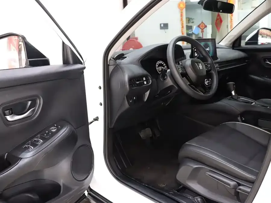 Honda ZR-V ZR-V 2023 1.5T CVT Technology Edition 2023 — миниатюра 5