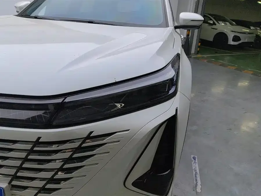 Changan CS75PLUS Changan CS75PLUS 2023 third-generation 1.5T automatic premium model 2024 — миниатюра 2
