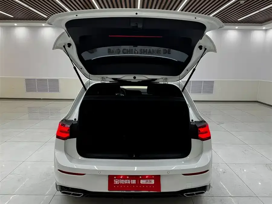 Volkswagen golf Golf 2021 280TSI DSG R-Line 2023 — миниатюра 4