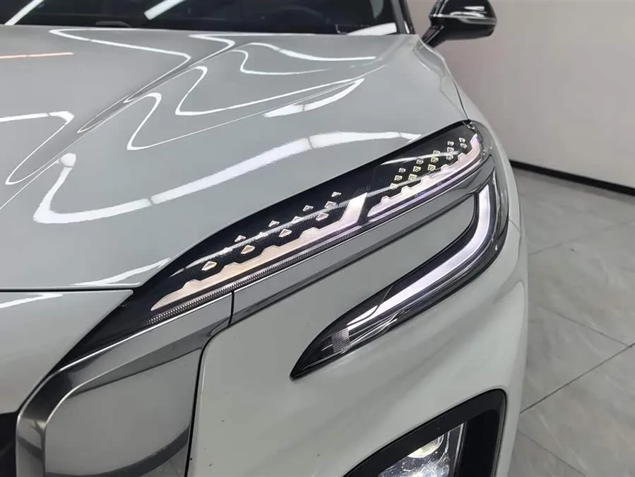 Hongqi HS3 Hongqi HS3 2023 1.5T 2WD Shanwei Edition 2024 — миниатюра 2