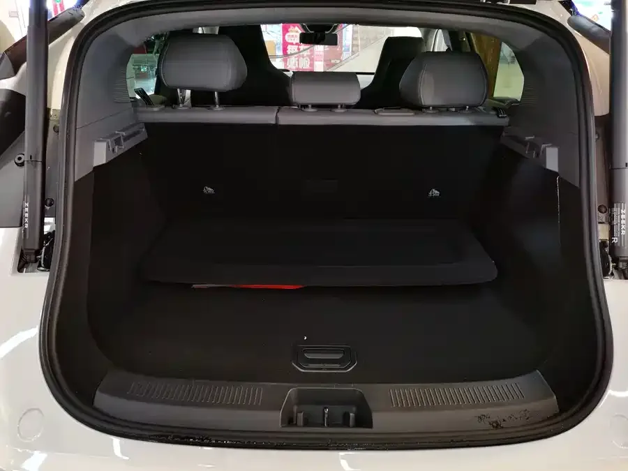 Zeekr X Zeekr X 2025 five-seat long-range version 2024 — миниатюра 5