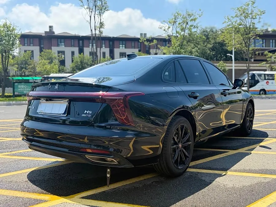 Hongqi H5 Hongqi H5 2025 1.5T DCT Xuanying Edition 2024 — миниатюра 2