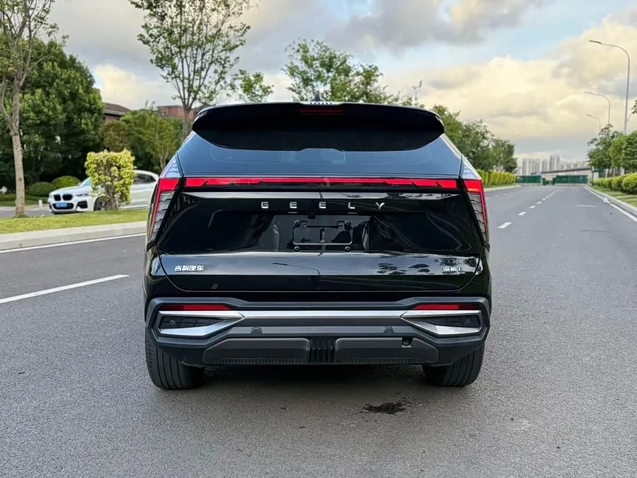 Geely Atlas L Boyue L 2023 1.5TD DCT Premium Edition 2024 — миниатюра 2