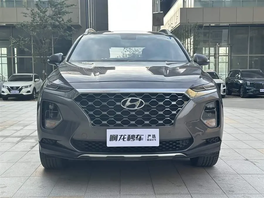 Hyundai SantaFe Santa Fe 2020 380 TGDi Automatic 2WD GLS Luxury Edition 2022 — миниатюра 2