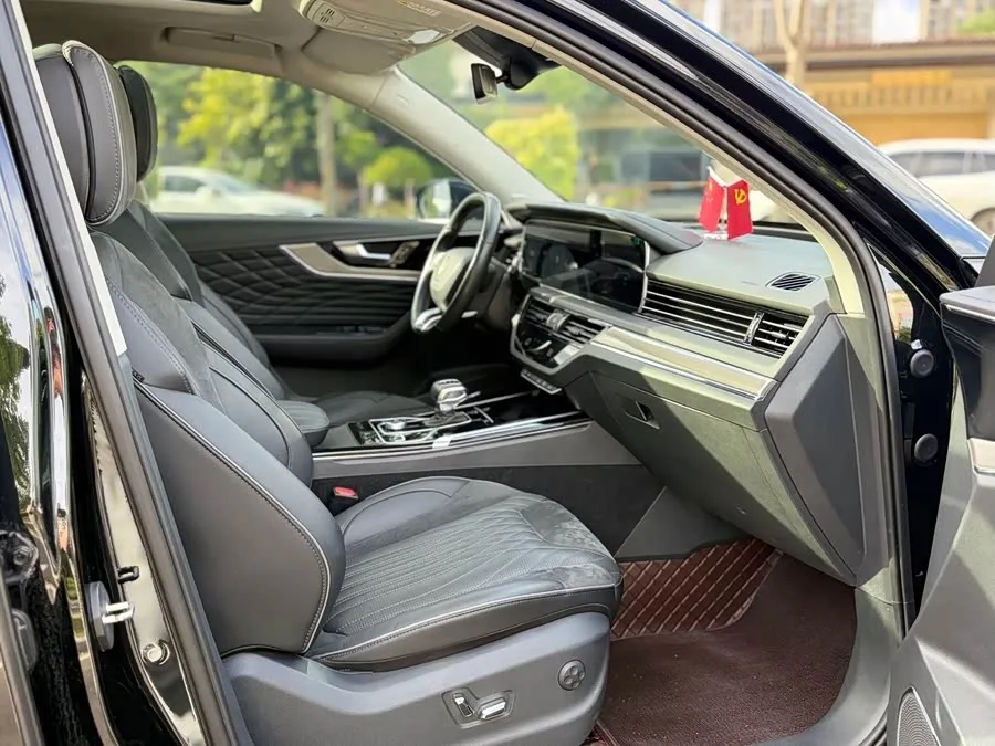 Hongqi HS5 Hongqi HS5 2022 2.0T Zhilian Qixiang 4WD Edition 2023 — миниатюра 4