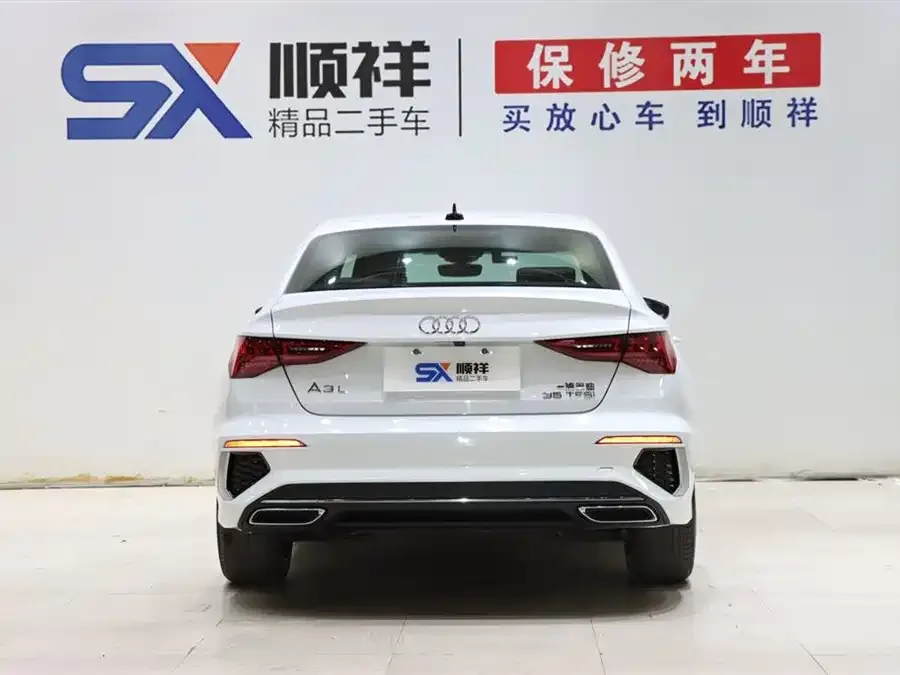 Audi A3 2022 A3L Limousine 35 TFSI Fashion Sports 2023 — миниатюра 2