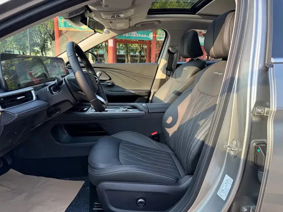 Chery Arrizo 8 Arrizo 8 2025 1.6T DCT 2025 — миниатюра 3