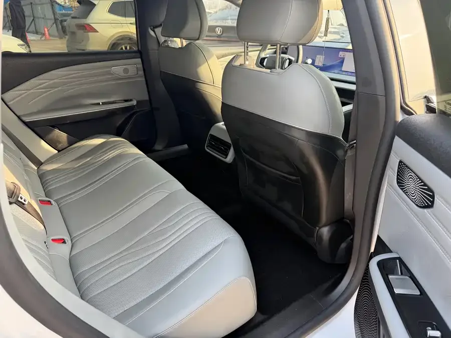 Geely Galaxy E8 Galaxy E8 2024 665km RWD Starship Long Range Edition 2024 — миниатюра 4